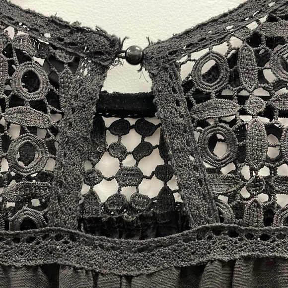 “SHEIN” Size 0XL - Picture 5 of 5